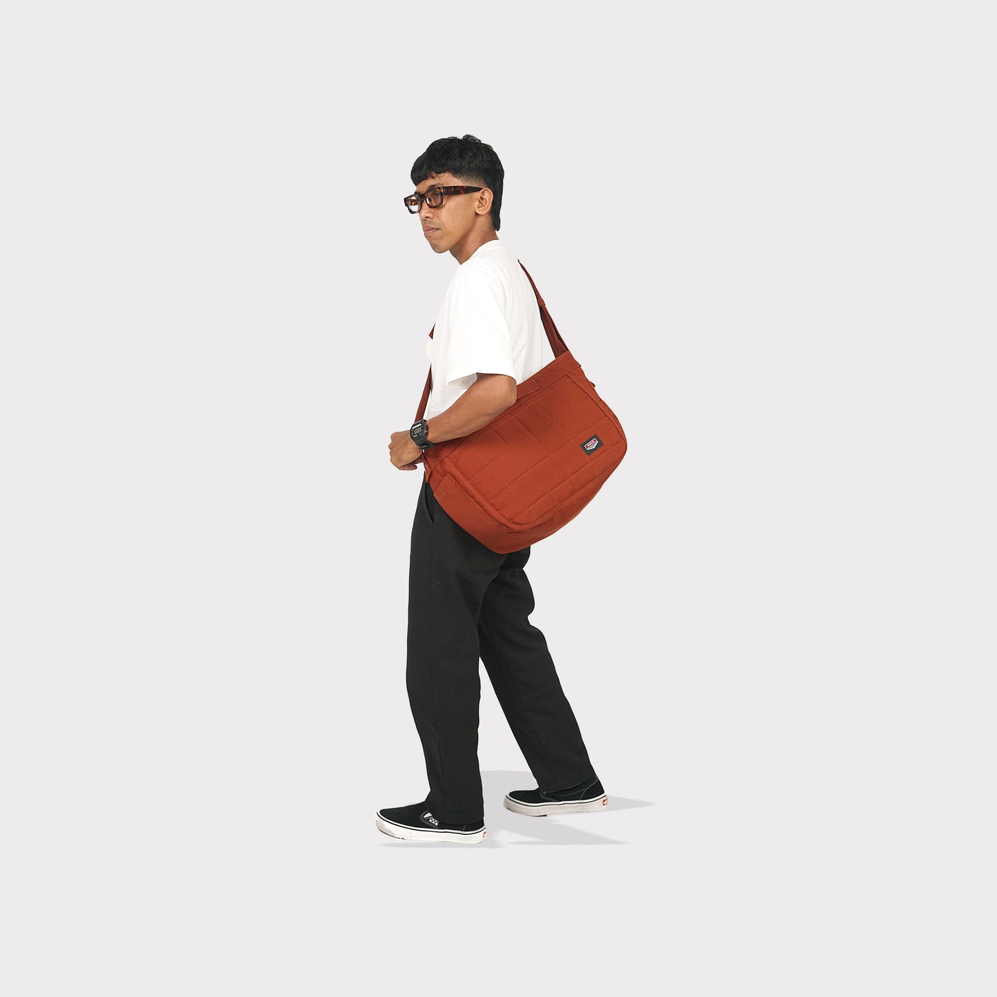 Freeman 3.0 Sling Bag Red Amber