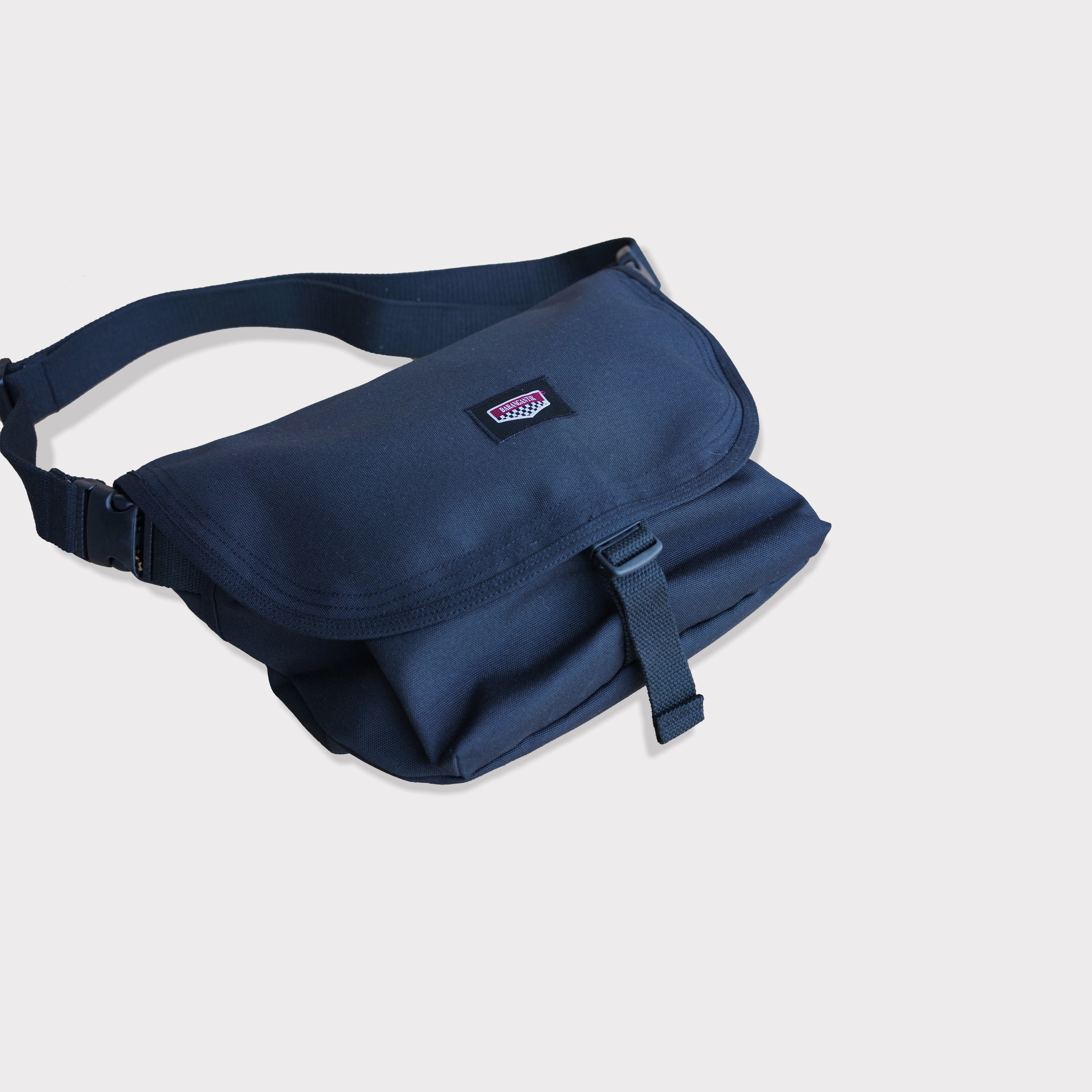 Newman Sling Bag